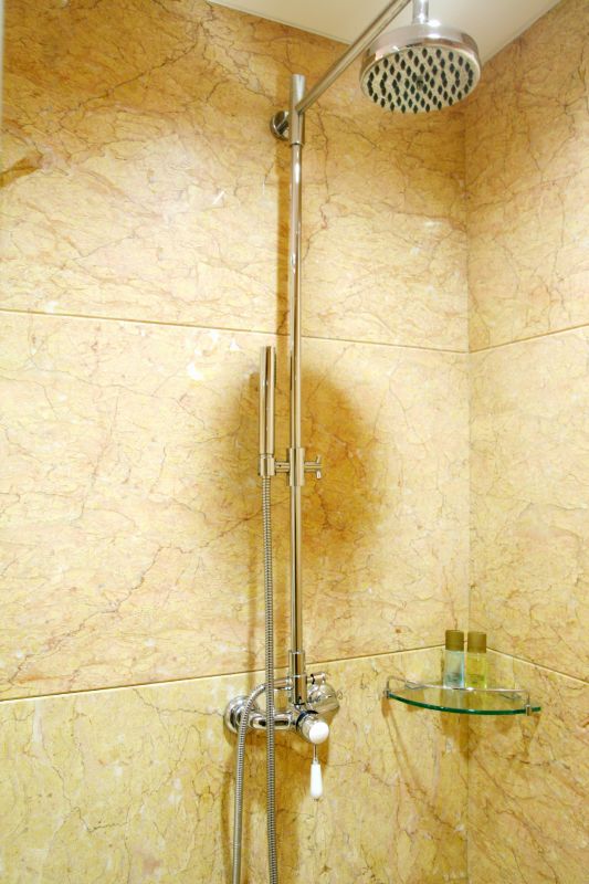 Modern Shower Fixtures